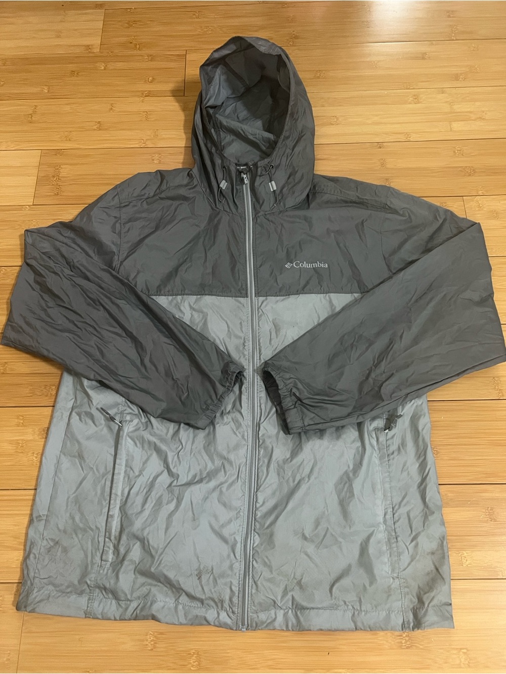 Columbia Two-Tone Gray Hooded Rain Jacket